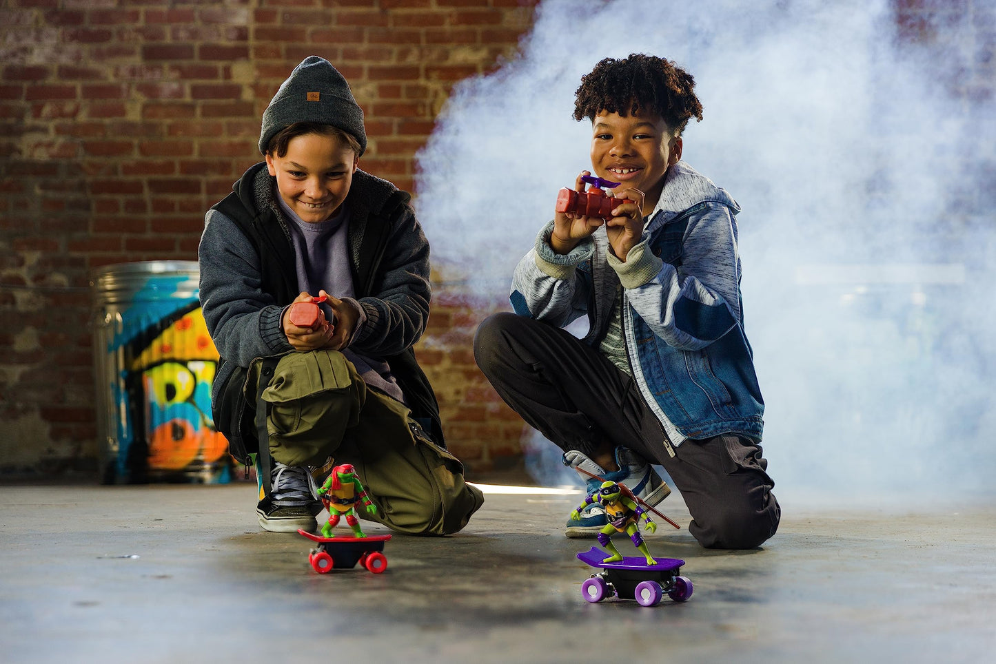 Teenage Mutant Ninja Turtles Raphael Half Pipe RC Vehicle Movie Edition Ages 5+ - Skate + Performs Tricks - 2.4GHz RC Controller
