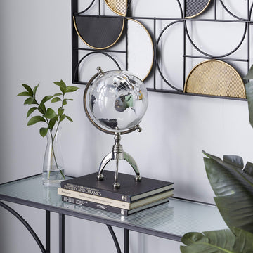 Deco 79 Globe, 15' X 8' X 8', Silver