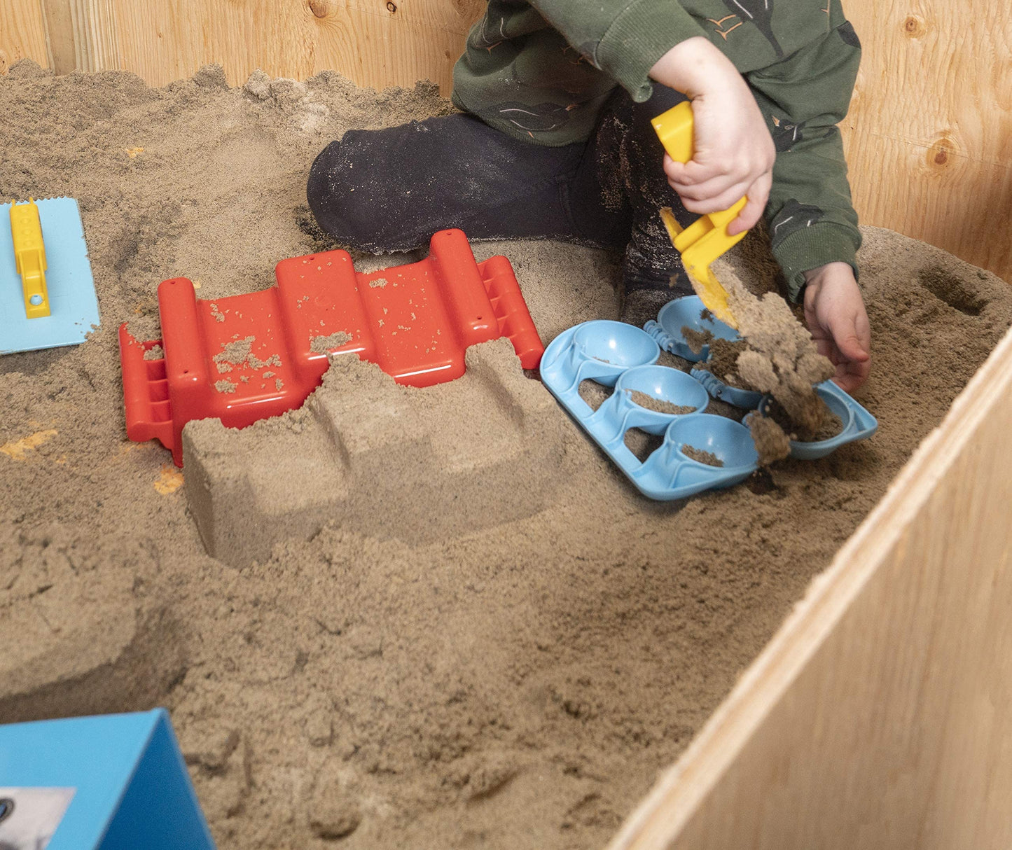 Snow Toy Trowel Rectangle Shape - Kids Beach Sand Fun Toy Light Blue & Yellow Hand Trowel, Sturdy And Well Designed. By Superio