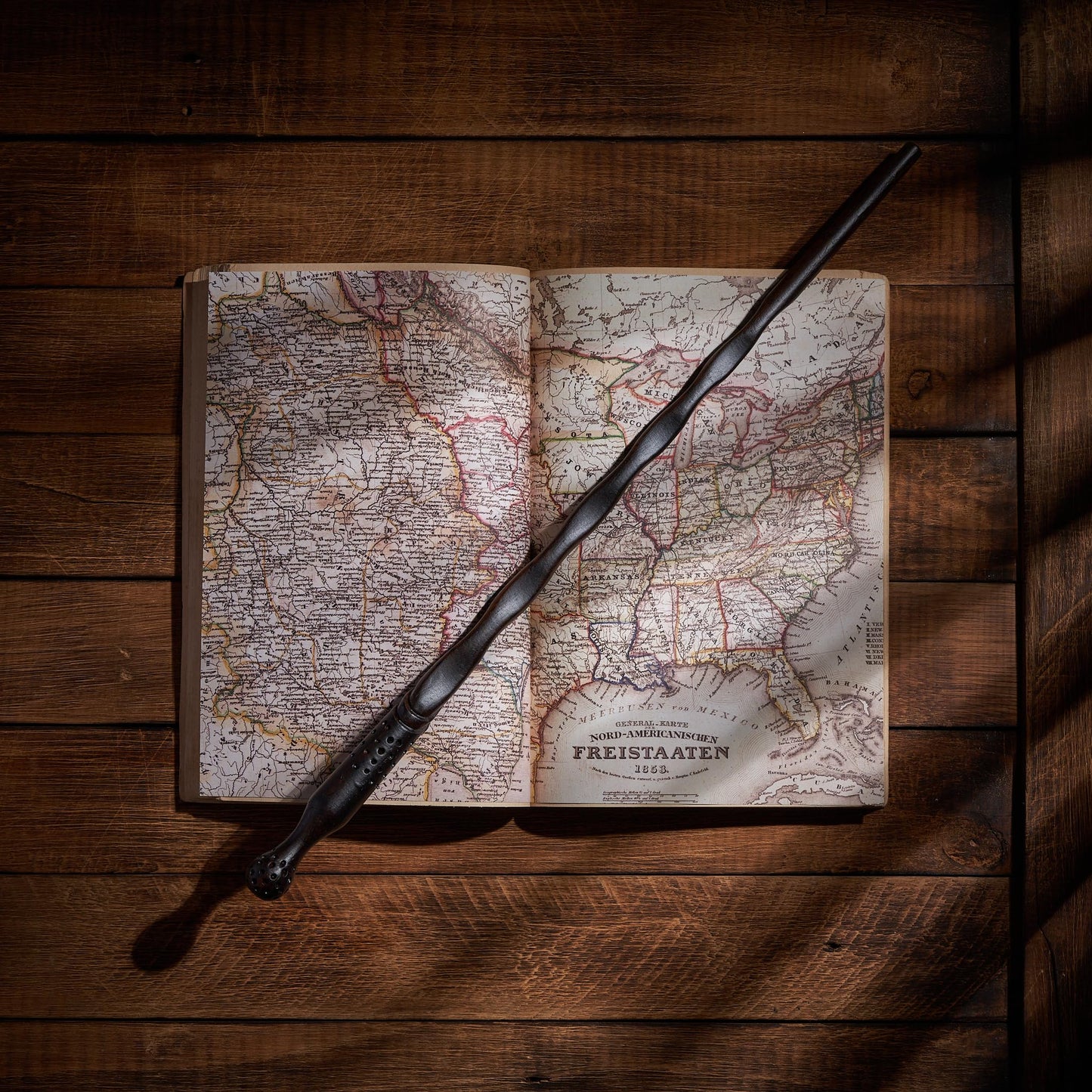 Handicraftviet - Hand Carved Wooden Magic Wand, Magic Wands For Wizards/Collectible Cosplay, Magical Gift For Halloween, Christmas And Birthday Party 15 Inch (S6)