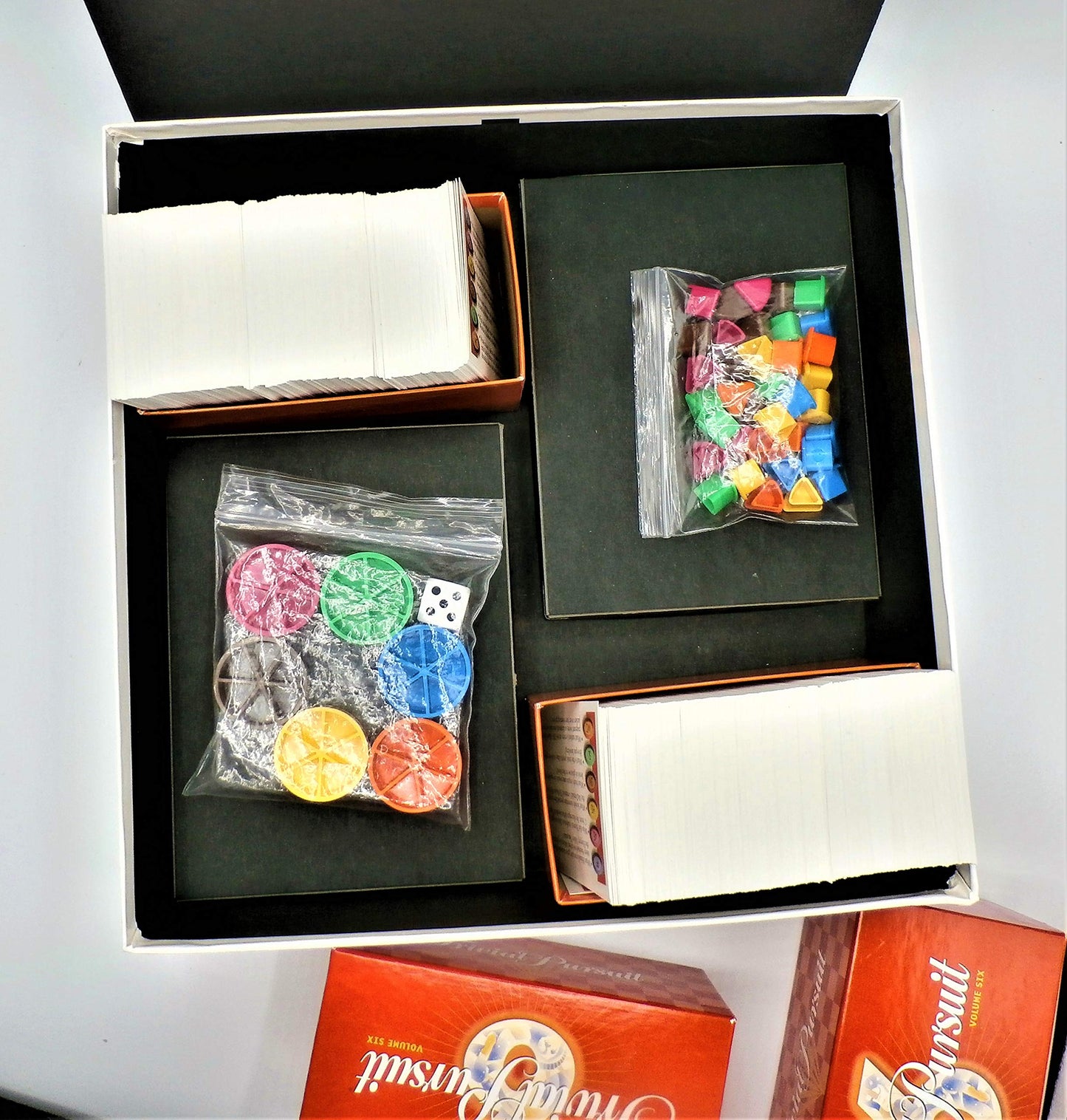 Hasbro Gaming Trivial Pursuit: 6th Edition Board Game, Red, Model 41039