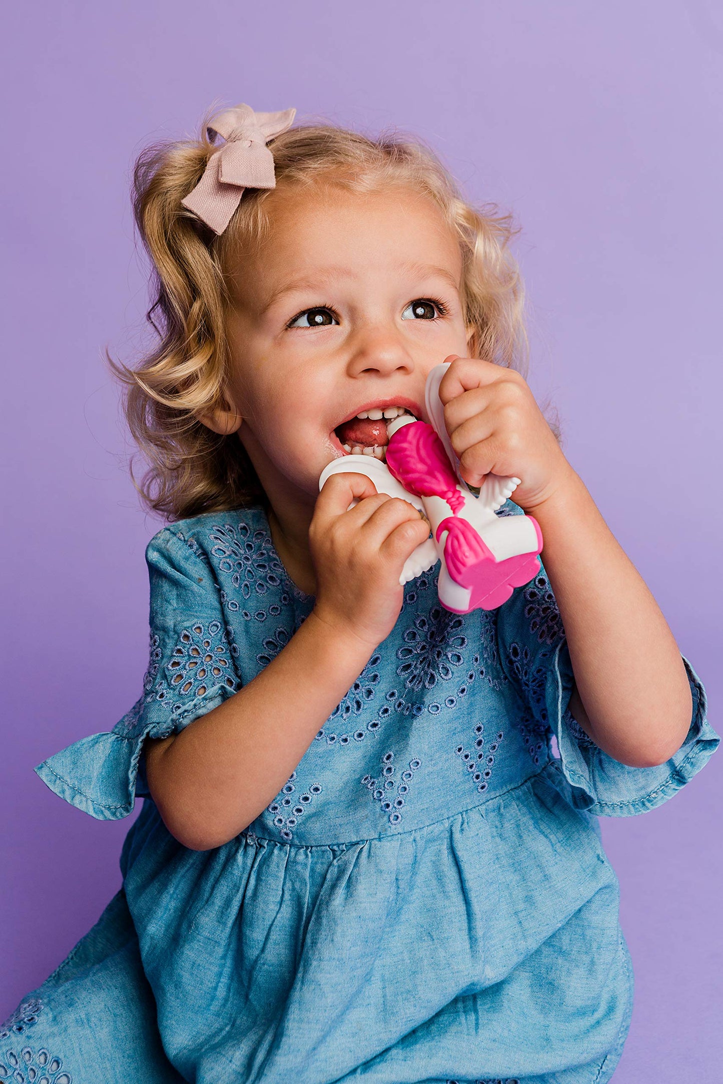 Baby Banana Magical Unicorn Toothbrush - Silicone Training Teether for Infants, 1 Count, Model BRU07