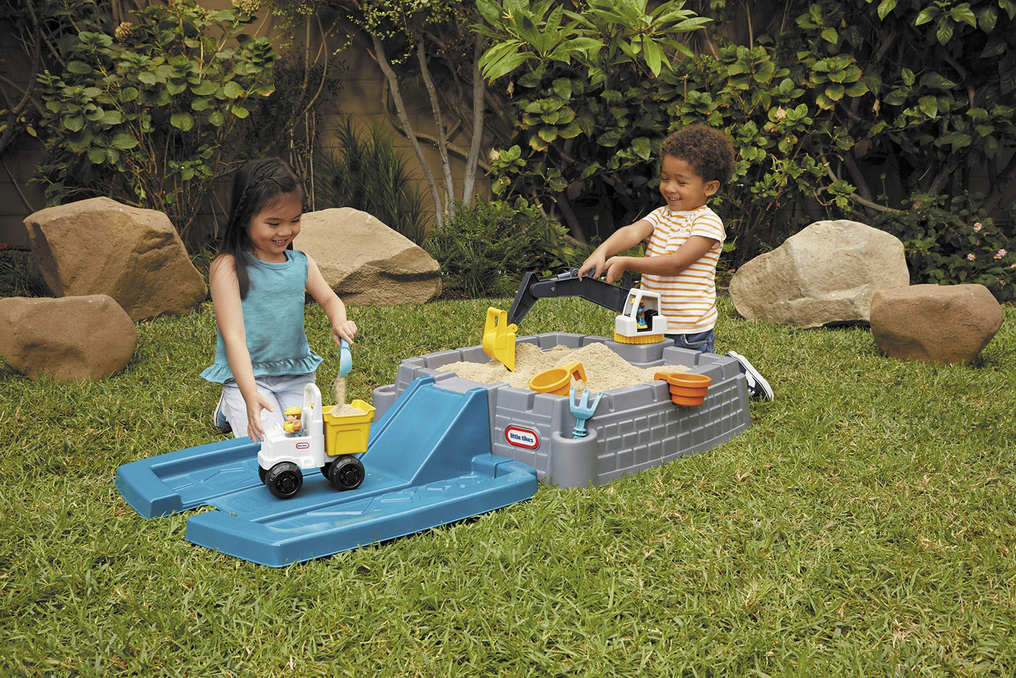 Little Tikes Dirt Diggers Excavator Sandbox, 28.5"L x 51"W x 25"H, Plastic, Multicolor, Model 657085M, Includes Lid & Play Sand Accessories