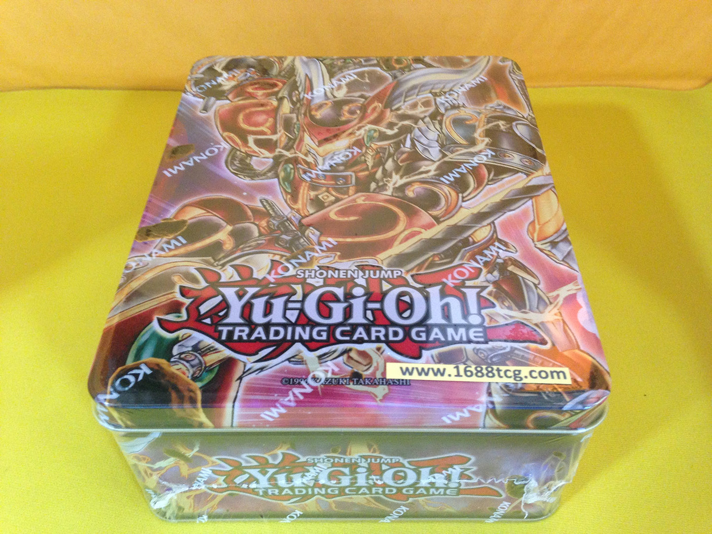 YU-GI-OH! 2014 Mega Tin BUJINTEI SUSANOWO - Includes 3 Mega Packs & 3 Foil Variants, Silver/Gray Tin