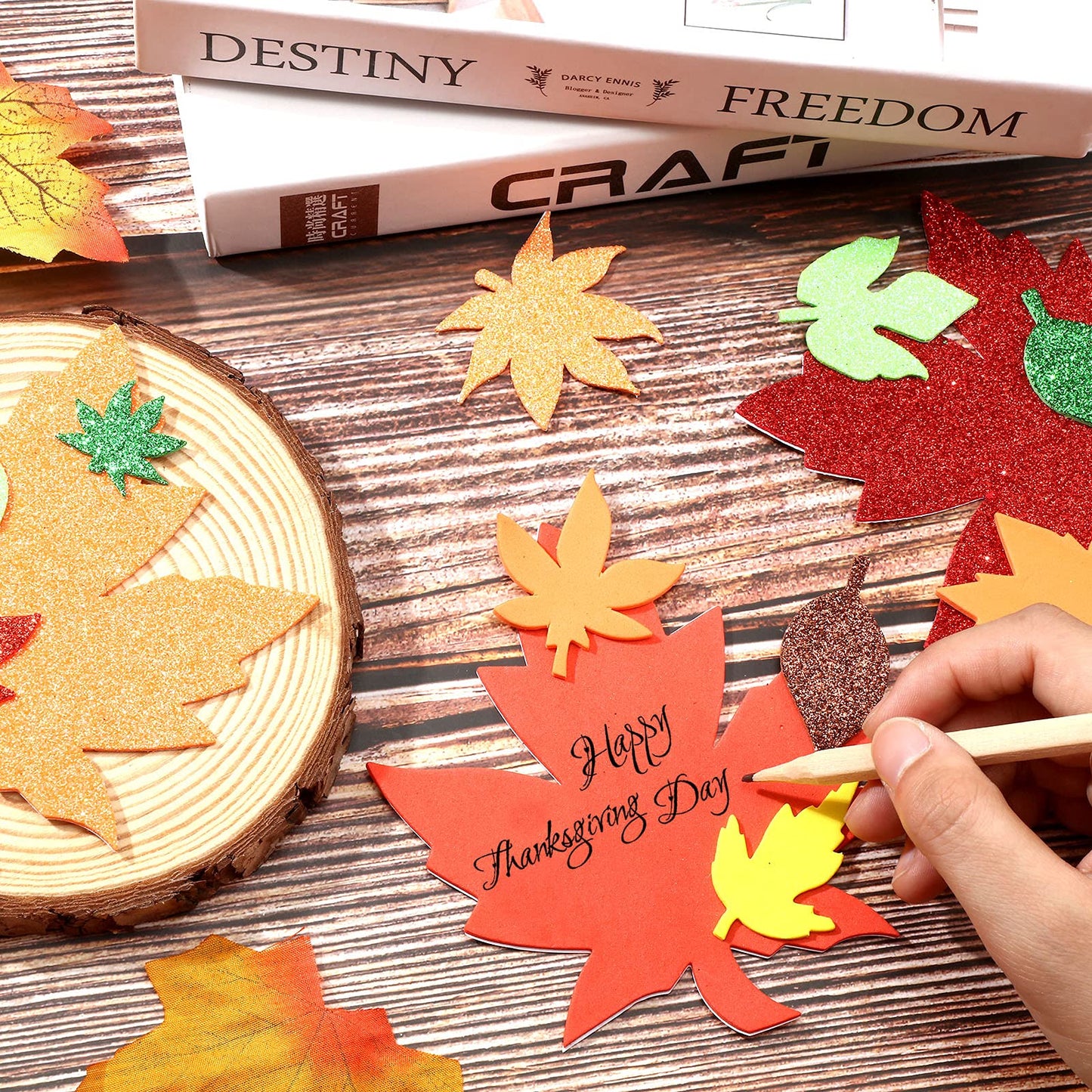 224 Pcs Thanksgiving Fall Foam Leaf Stickers Fall Crafts Self Adhesive Leaf Shape Glitter Sticker Thanksgiving Glitter Foam Sticker For Autumn Party Diy Crafts(Classic Style,Mixed Colors)
