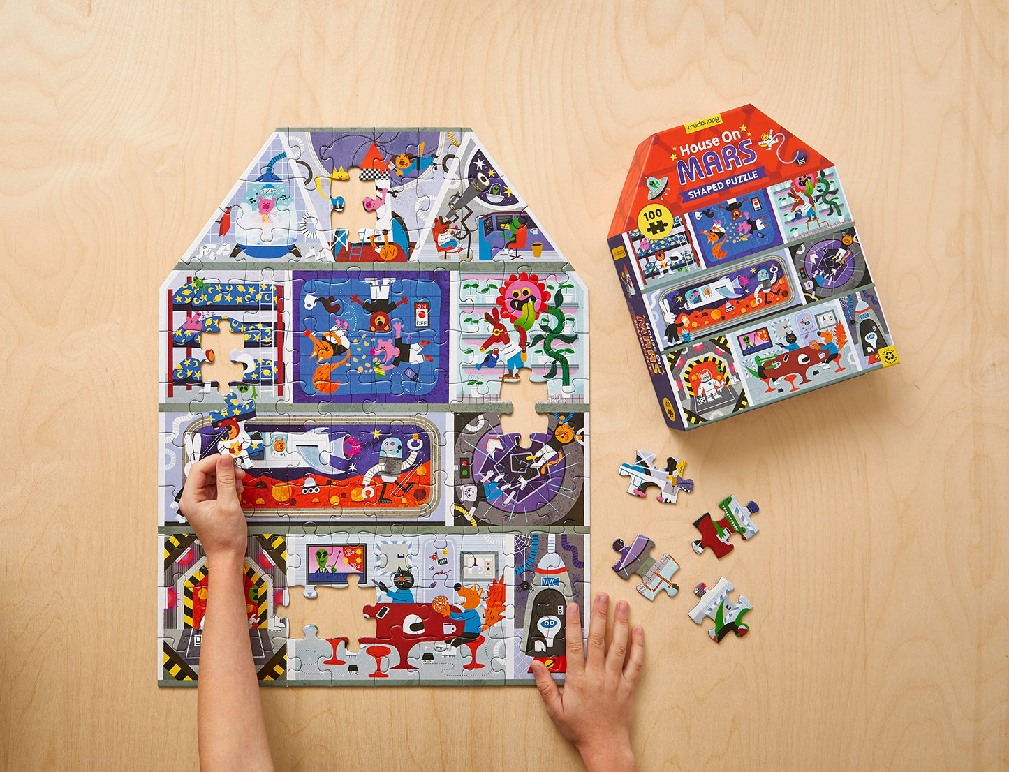 Mudpuppy House On Mars 100 Piece House-Shaped Puzzle