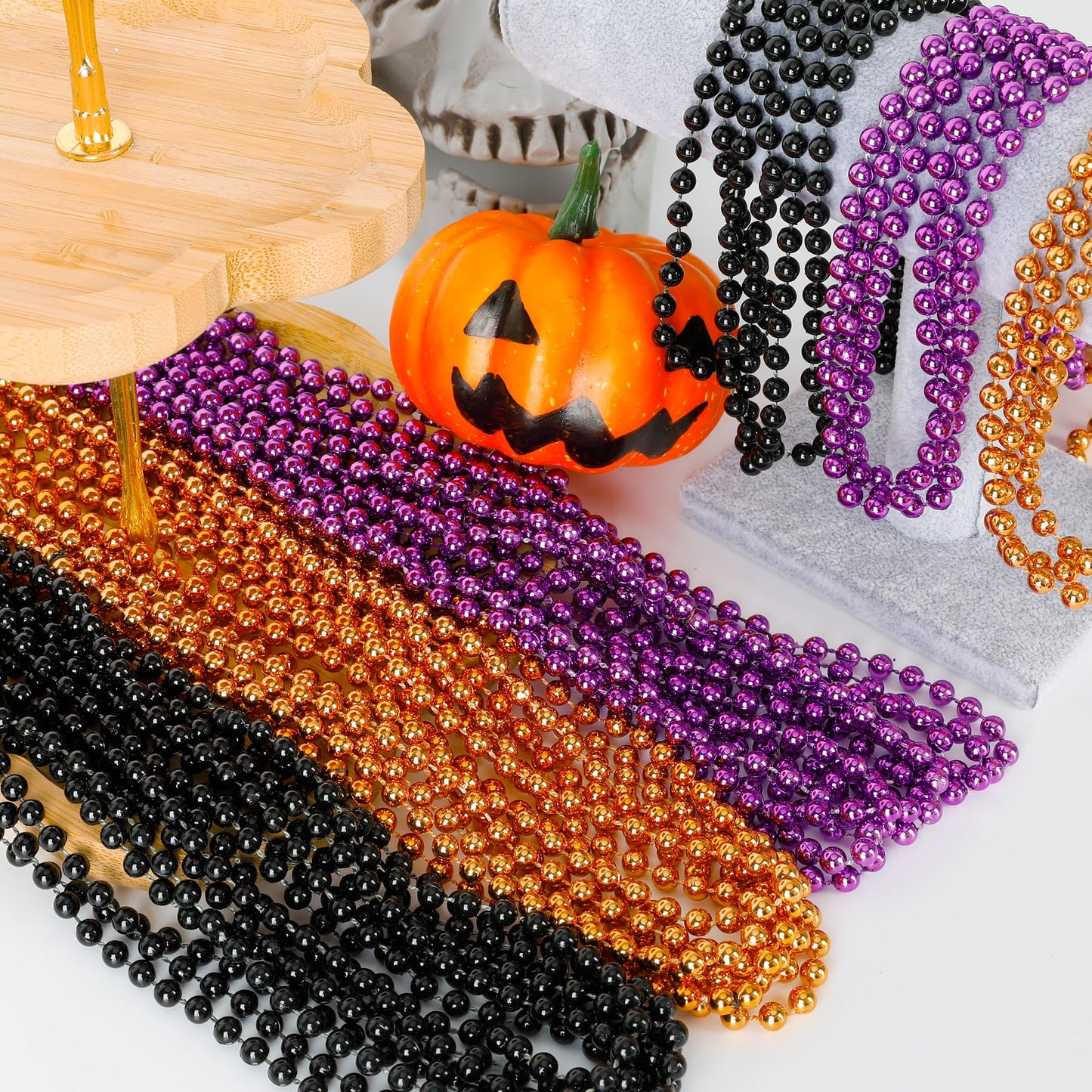 EOBOH 100PCS Halloween Beads, Purple Black Orange Bead Party Favors, 33'' Halloween Toy Necklaces Accessories, Festival Parade T