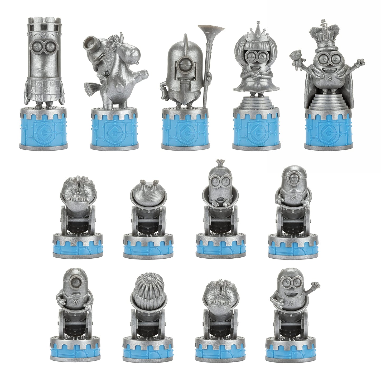 The Noble Collection Minions Chess Set - Unique Plastic Design, Model NN1112