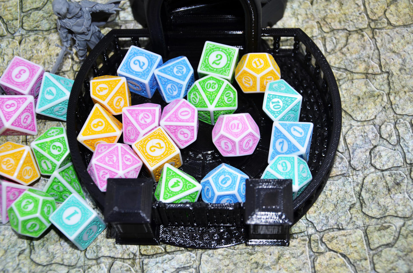 SmartDealsPro Retro Polyhedral Dice Sets with Pouches for D&D DND RPG MTG Dungeon and Dragons Table Board Roll Playing Games D4