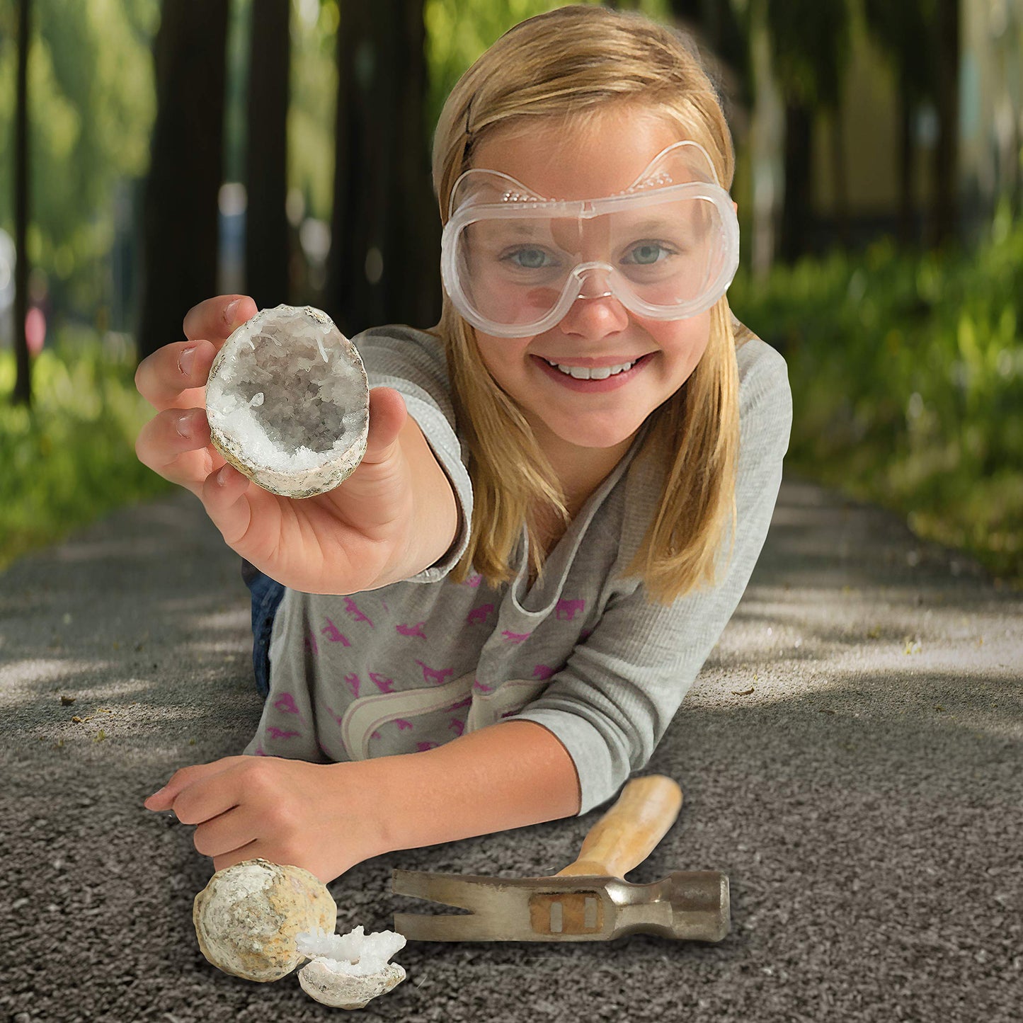 Break Open 12 Geodes - Geode Kit with 12 enhanced  Break Your Own Geodes Filled with Crystals  Geology Gifts  Science Toys  Earth Science Kit  Crystals for Kids  Fun Stuff for Kids