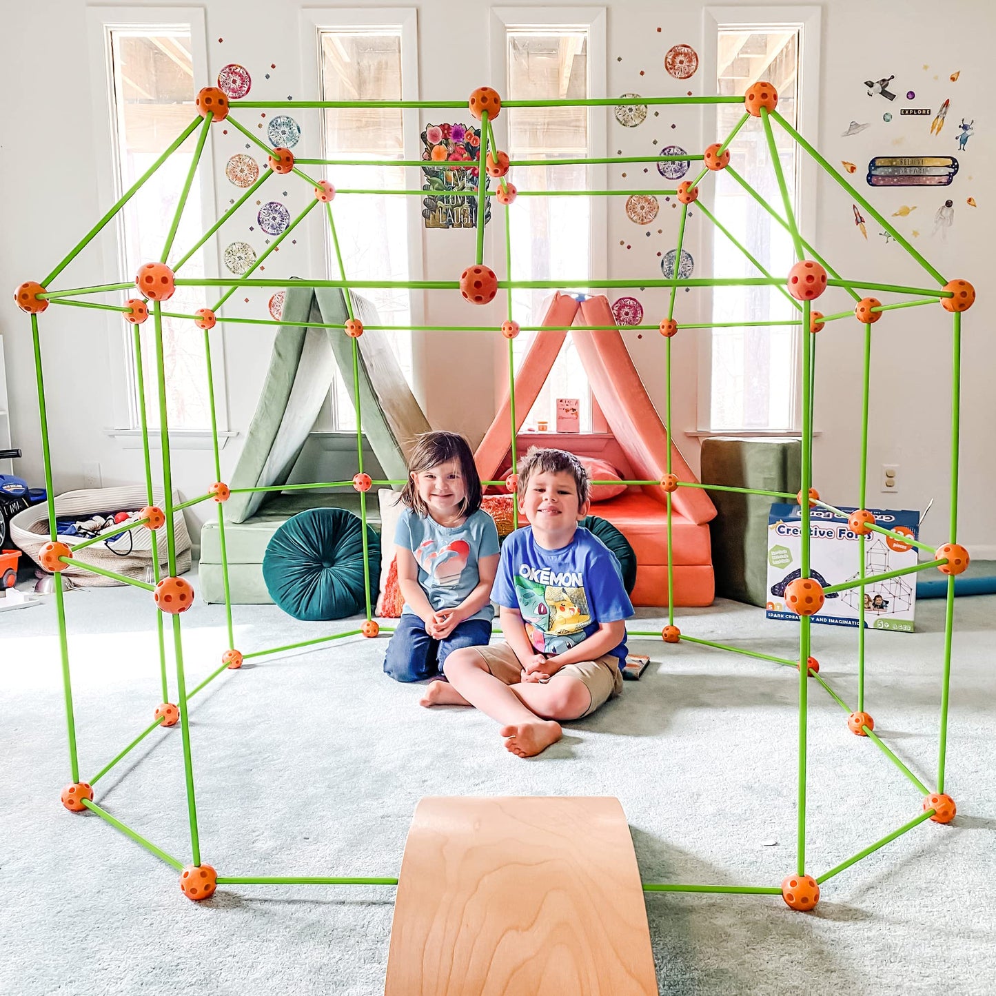 Tiny Land Fort Building Kit Creative Fort Indoor Outdoor For 5,6,7,8 Years Old Boys And Girls Stem Building Toys With Storage Bag Diy Castles Tunnels With 86 Rods And 44 Balls