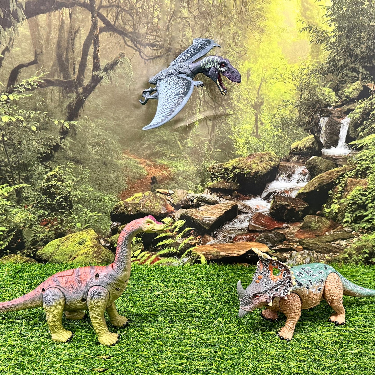 Eku Easyku Dinosaur Toys Styracosaurus Brachiosaurus Eudimorphodon With Wing Flapping Action, Movable Head Attack Motion