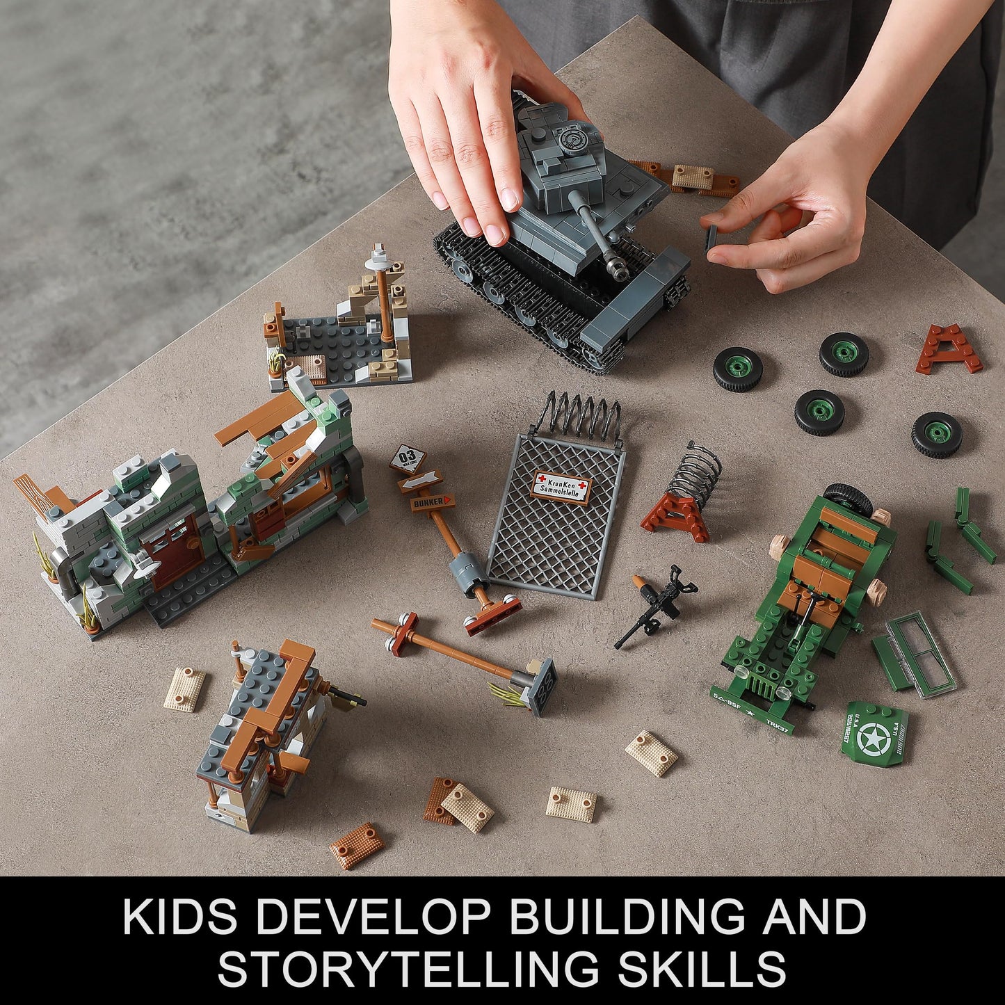 JOYCOLI WW2 Military Base Building Set - German Tiger Tank & Willys MB - Small - Gray/Green/Brown/Black - Model 99096