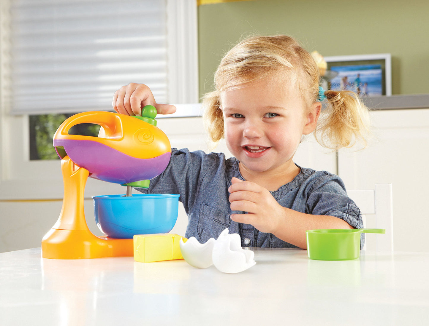 Learning Resources New Sprouts Mix It!, Pretend Play Food, Food Maker Toys, 6 Pieces, Ages 2+