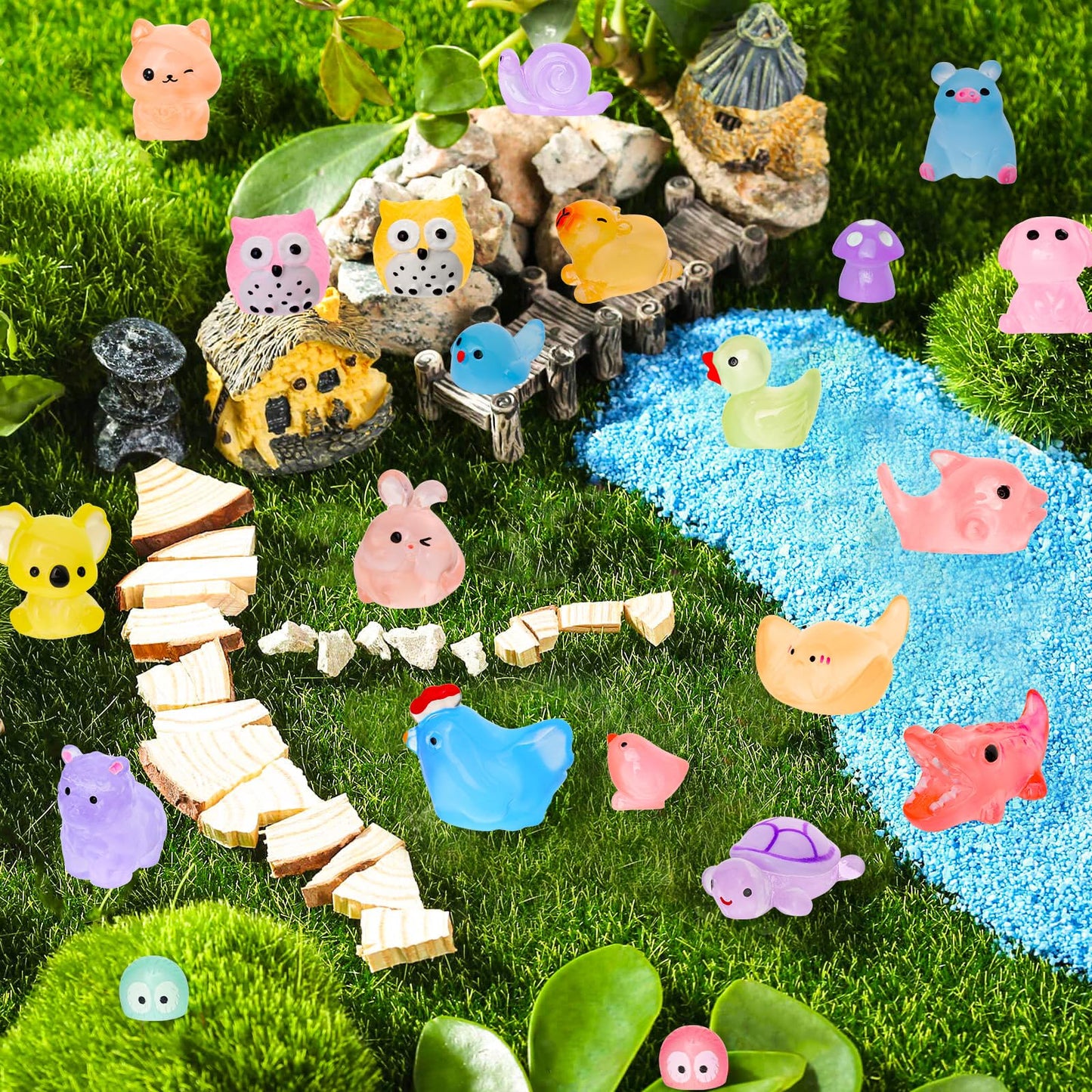 200pcs Luminous Mini Resin Animals 30 Types Miniature Resin Animal Figurines to Hide Bulk Glow in The Dark Tiny Ducks Frogs Small Cat Bunnies for Fairy Garden Micro Landscape Dollhouse Accessories