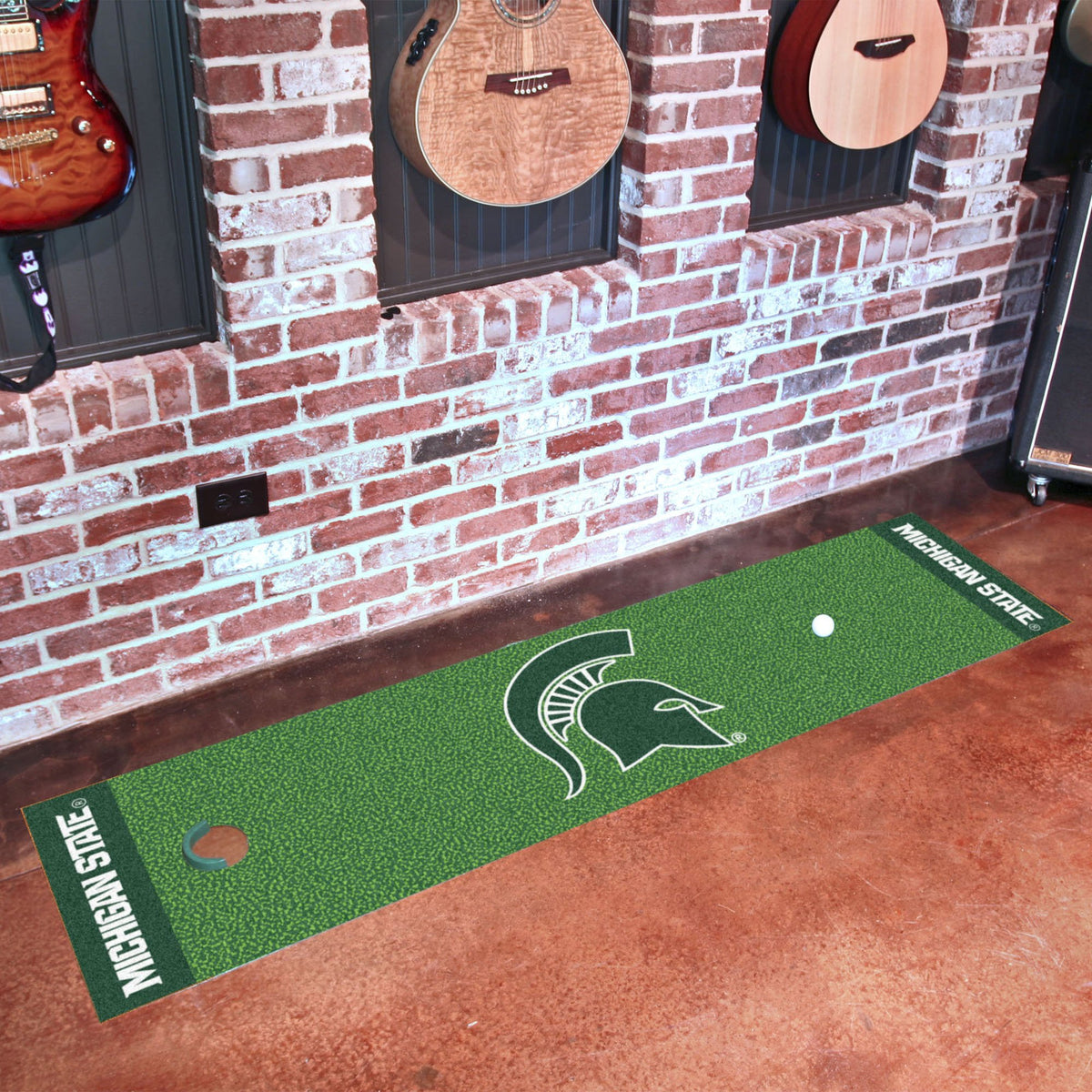 FANMATS - 9076 NCAA Michigan State University Spartans Nylon Face Putting Green Mat , 18x72