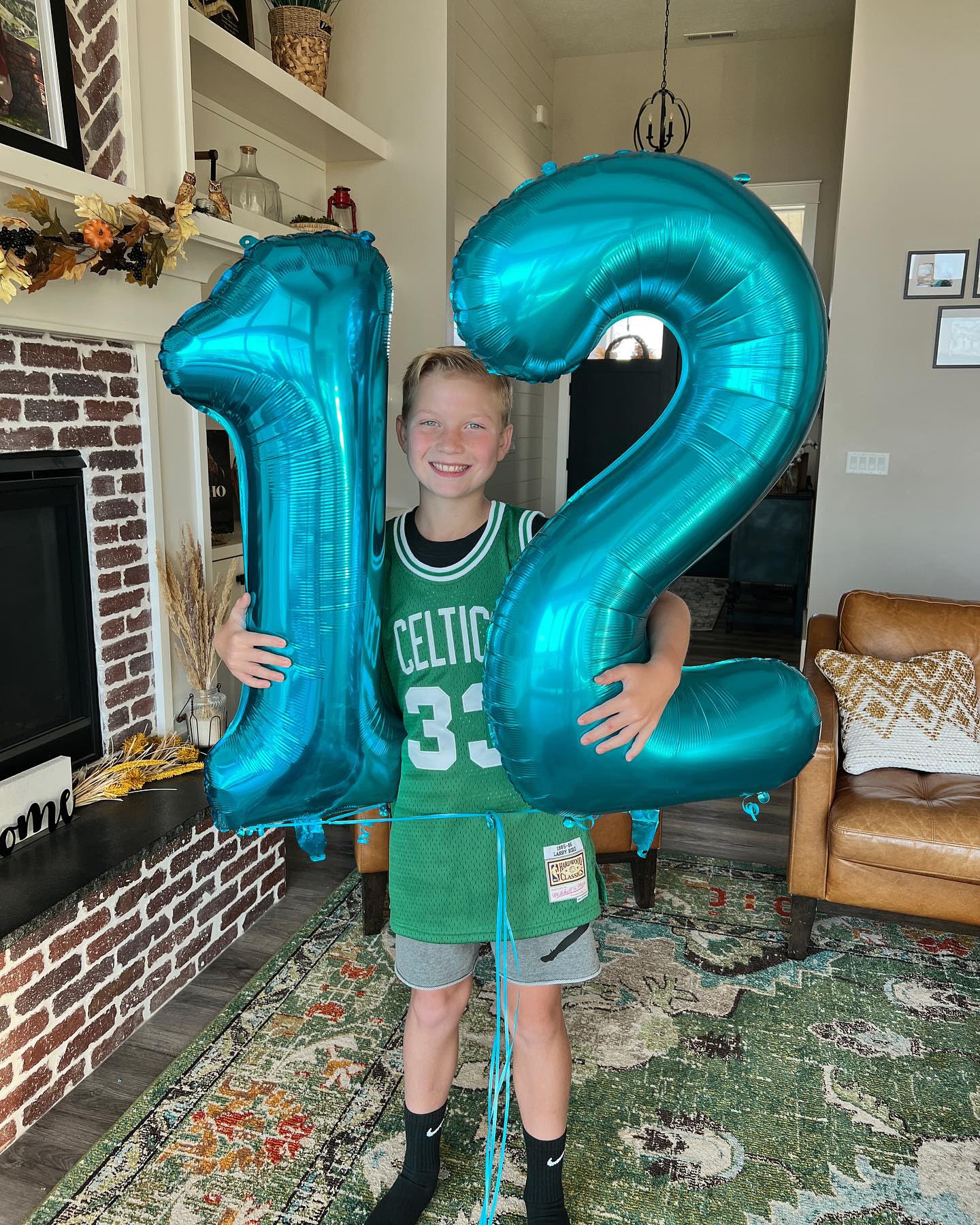 40 Inch Blue 1 Balloon For First Birthday, 1St Number Balloons Birthday Decorations For Girl Boy Kids Toddler Baby, One Giant Nu