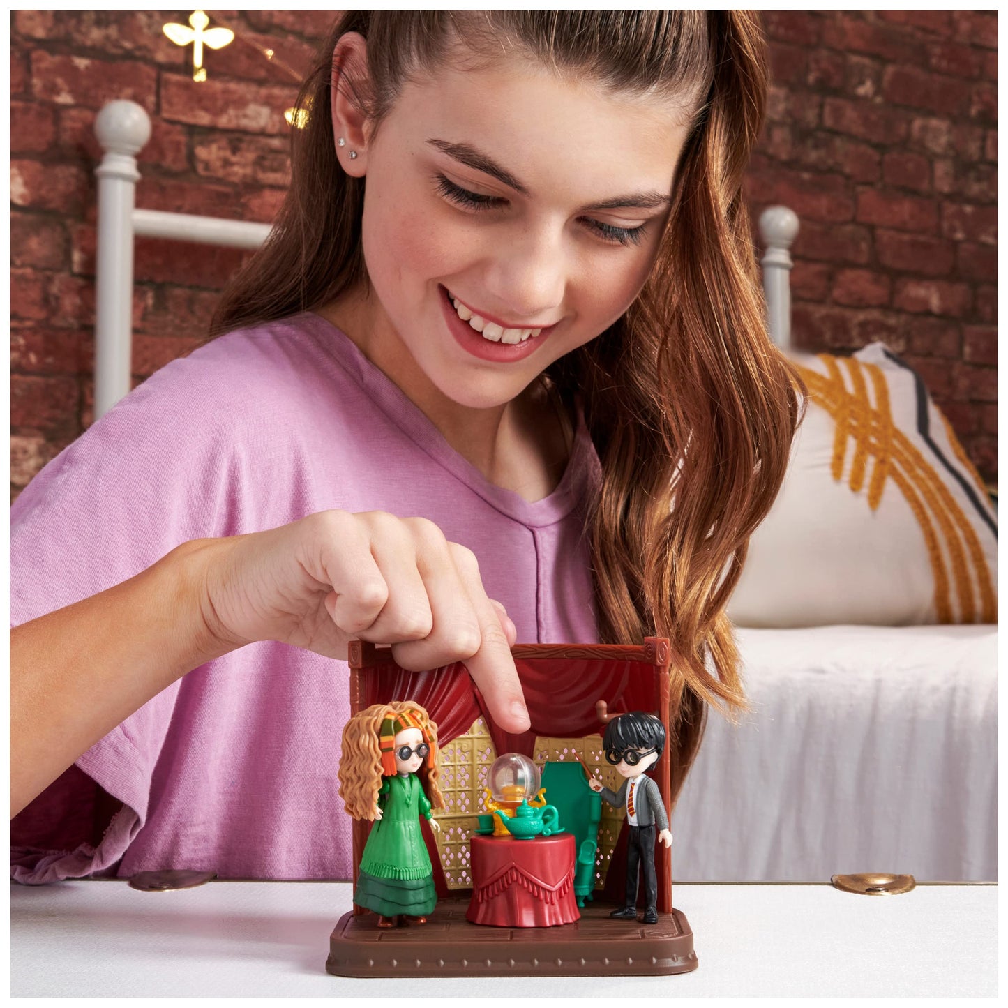 Wizarding World Harry Potter  Magical Minis Hogwarts Divination Classroom  2 limited availability Figures and 6 Accessories  Kids Toys for Ages 6 and up