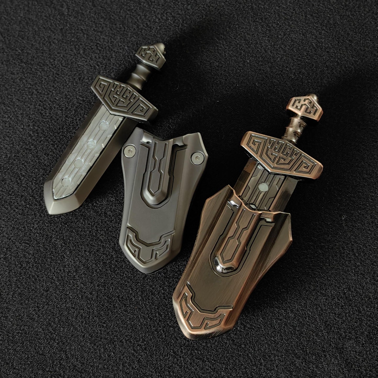 T-Conceal EDC decorative replica blade Decompression Toys Fidget Sliders Fidget Toys Stress Relief for mature-themeds Magnetic Metal Toys Anti-Anxiety Office Desk Toys (Grey+Bronze)