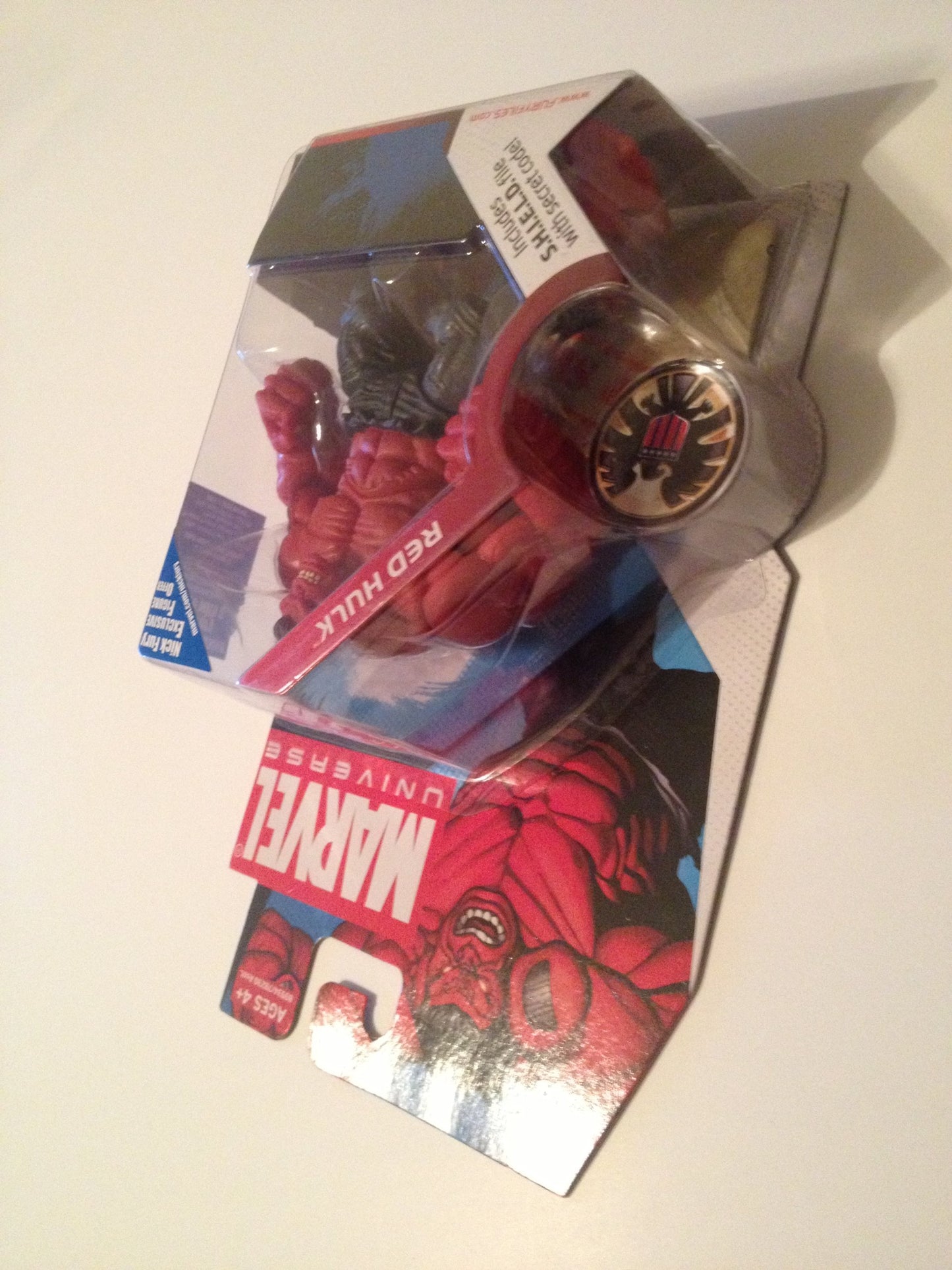 Marvel Universe Series 1 Figure 28 Red Hulk