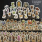 Wanderers Emporium DND Miniatures Starter Set - Hard Flat Minis with Bases, 28mm-32mm Scale, Cardboard, Ideal for Dungeons and Dragons 5e