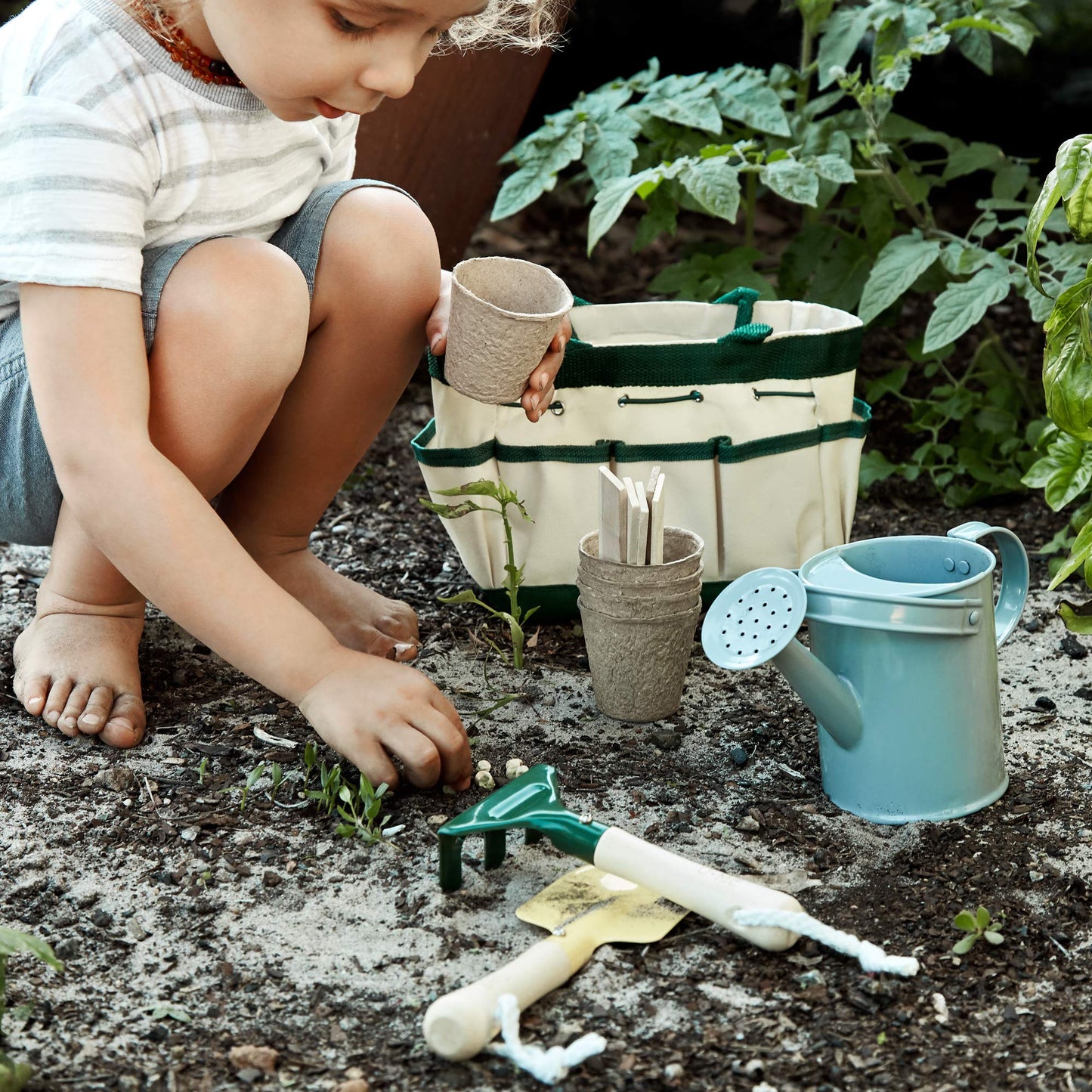 U+Me Kids Gardening Set | Eco Friendly Montessori Kids Garden Tools | Kids Outdoor Toys | Toddler Tools | Mini Things That Actua