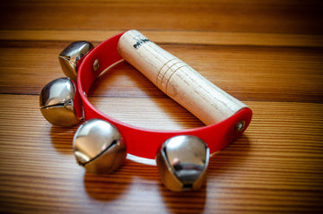Nino Percussion Kids’ Sleigh Bells For Christmas Caroling, School Band Performances, And Classroom Percussion Music Settings-Four Steel Jingles With Wooden Grip, 2-Year Warranty (Nino962)