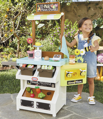 Little Tikes 3-in-1 Garden to Table Market Pretend Garden Food Growing and Cooking Toy Role Play Kitchen Playset for Multiple Ki