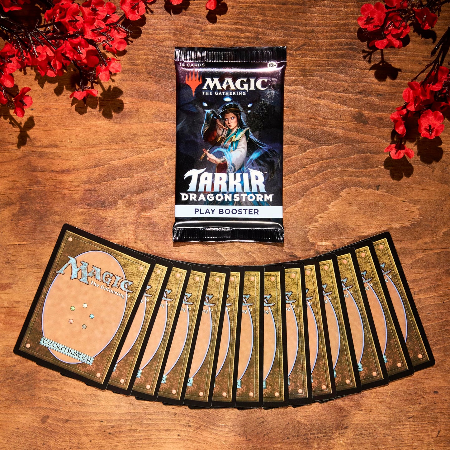 Magic: The Gathering Dragonstorm Play Booster Box - Small Multicolor Cardboard Model D42730000