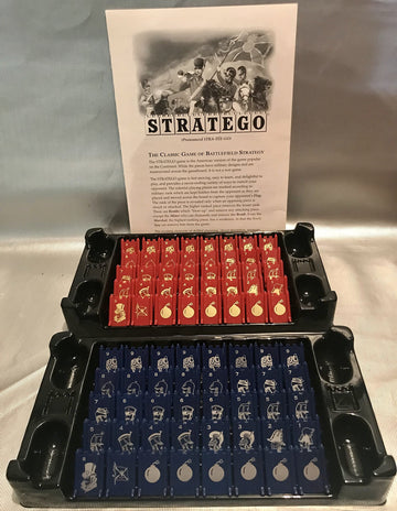 Hasbro Gaming Stratego Nostalgia
