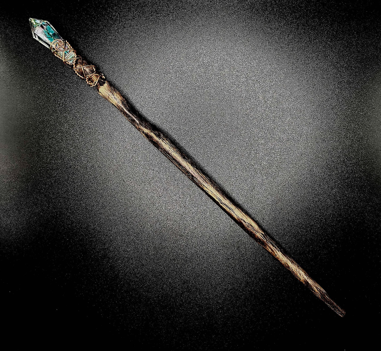 Merlin's Realm Rainbow Prism Oak Magic Wand - Small - Gold - Enchanting Oak Material