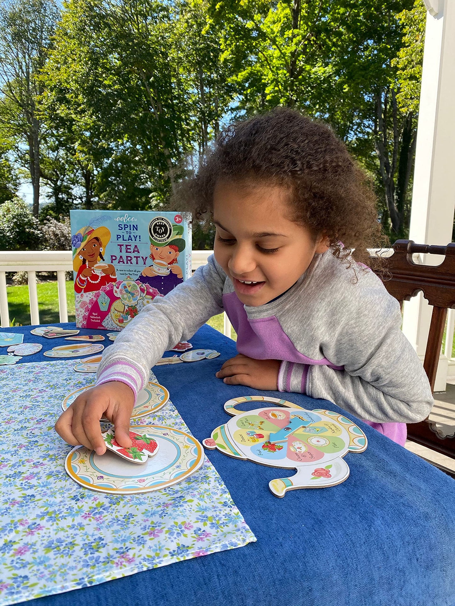 eeBoo Tea Party Spinner Game for Kids, 2-4 Players, Develops Patience & Social Skills, Cardboard, Multicolour, Model EB-TEAGM2