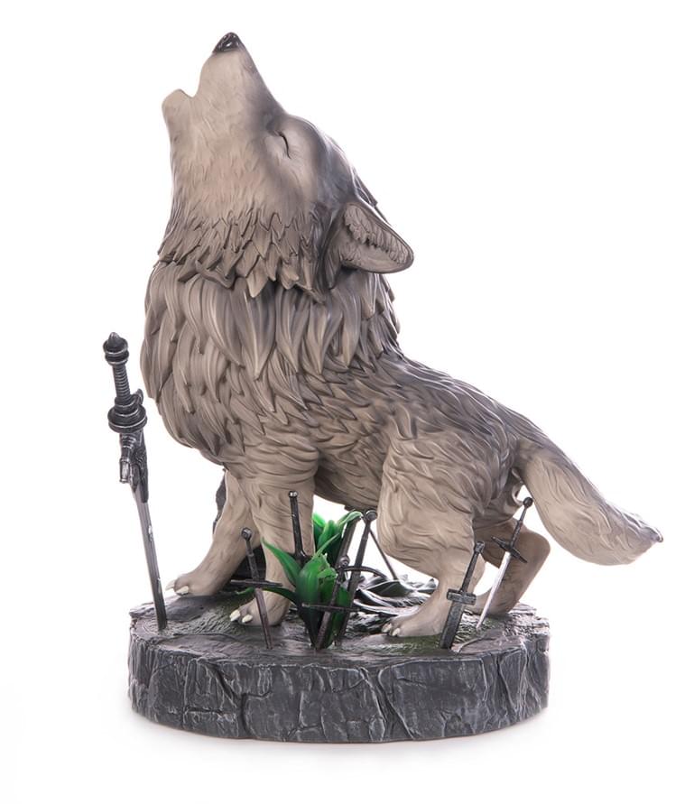 Dark Souls Great Grey Wolf Sif Sd 9 Inch Pvc Statue | Standard Edition