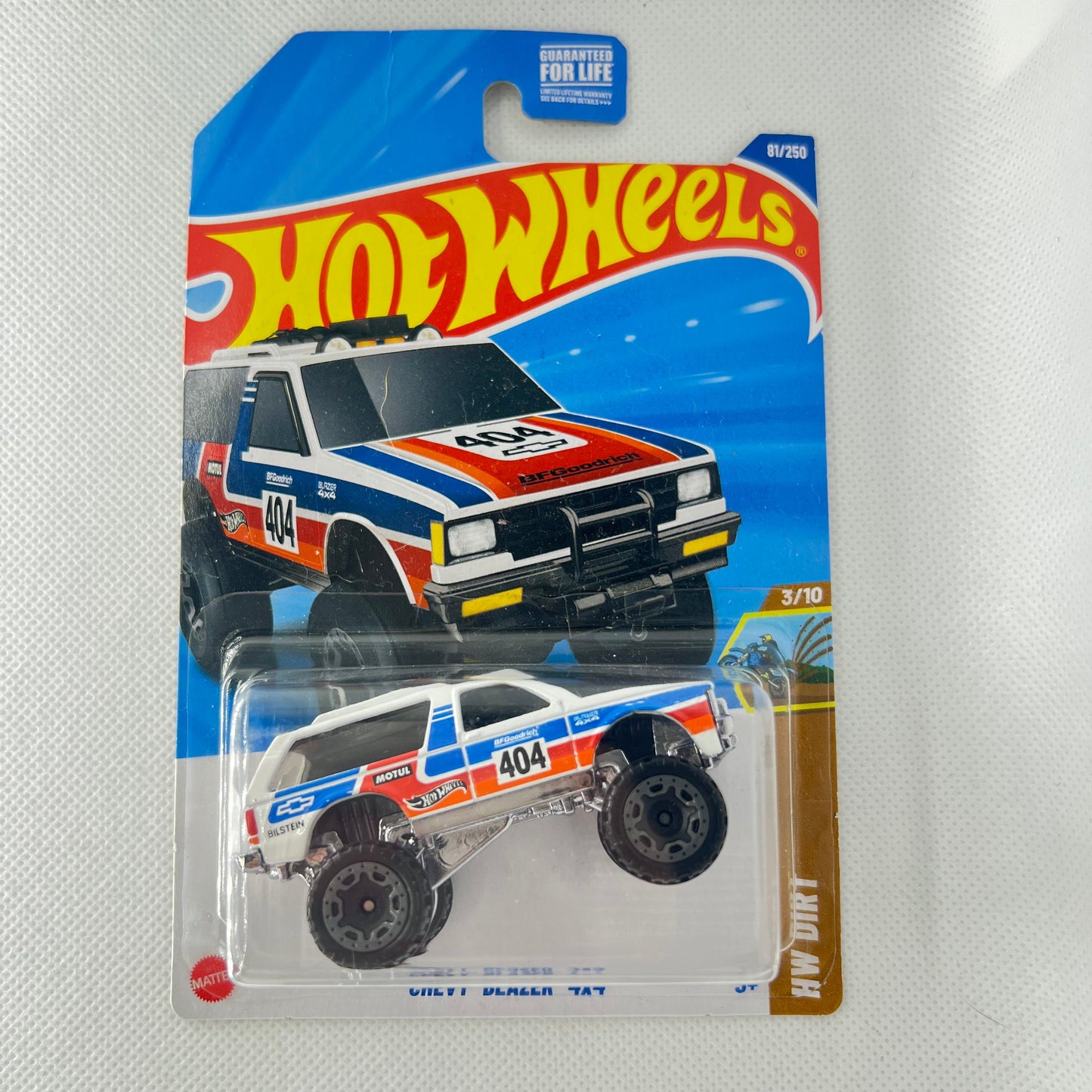 Hot Wheels American Power V2 1:64 Diecast Assorted (Ford, Chevy, Dodge, Mustang, Corvette, GMC, Jeep, Merc, Camaro)