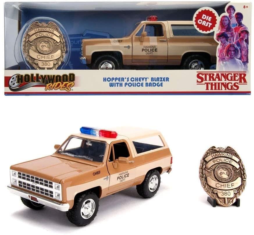 Stranger Things Hoppers 1980 Chevrolet Blazer 1:24 Die Cast Vehicle with Badge