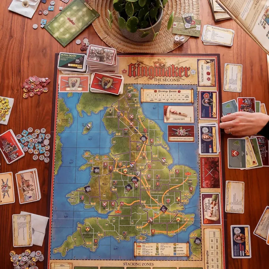 Kingmaker Royal Re-Launch - Wars of the Roses Tactical Board Game - Gibsons