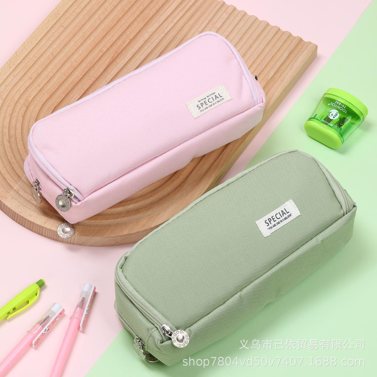 Oxford Cloth Large-Capacity Double-Zipper Multi-Layer Pencil Case Multi-Functional Stationery Box for Primary and Secondary School Students in the Back-To-School Season Wholesale from Manufacturers
