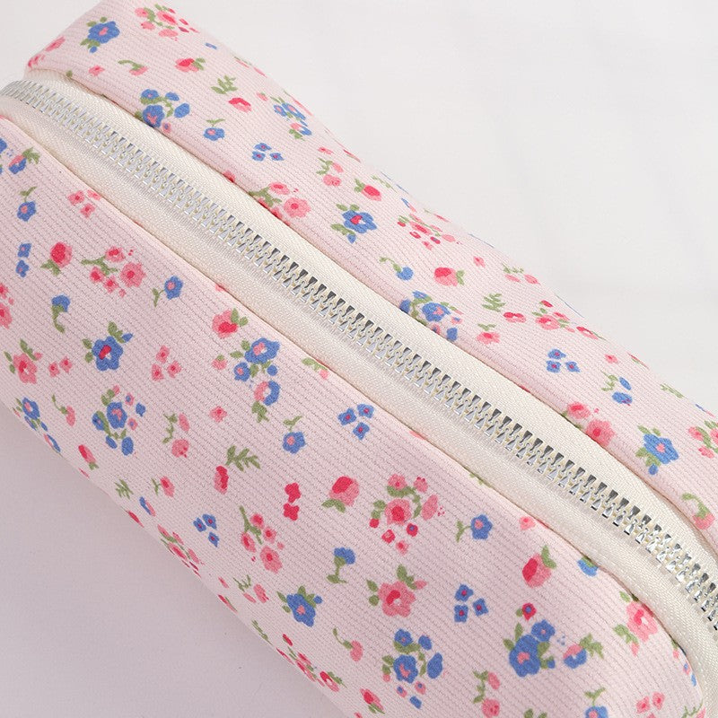 2025 New Small Floral Pencil Bag, Simple and High-Looking Student Stationery Bag, Large Capacity Pencil Bag, Makeup Storage Bag