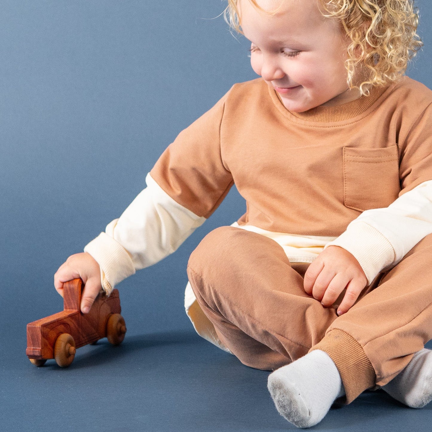 Montessori Educational Small n Wooden Pickup Truck for Toddlers 1–3 | Eco-Friendly Mahogany Wood Toy | Made in the USA 🇺🇸