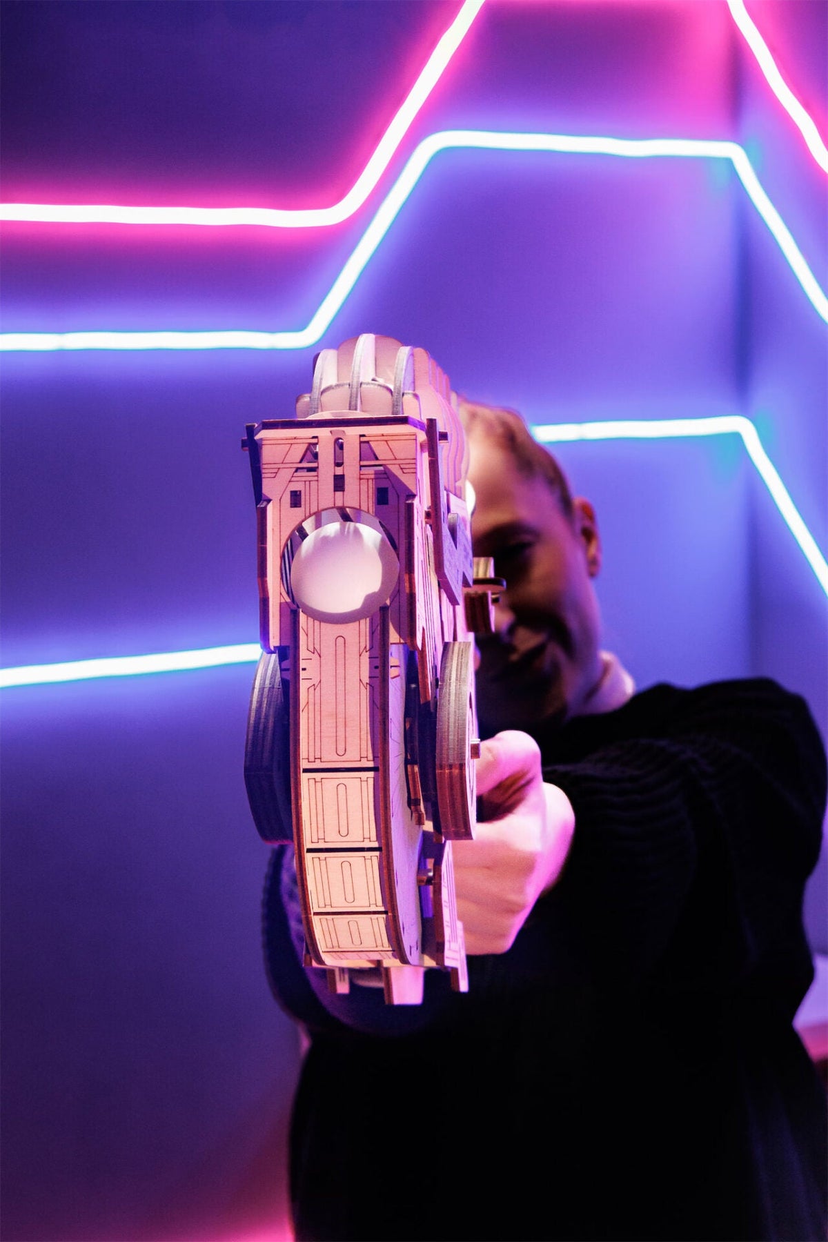 Ping-Pong Gun — Mechanical Wooden Model, 153 Pieces