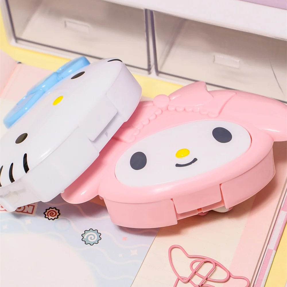 Genuine Sanrio Hello Kitty My Melody 4 Grid Portable Pill Box Travel Medicine Organizer Pill Case for Vitamin Tablet Storage