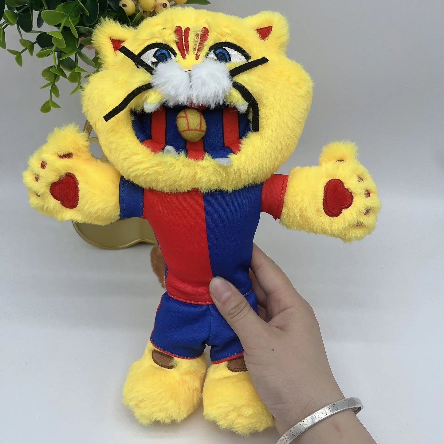 HOT Mascot of Barcelona Football Plush Doll Cat Plushies Collection Souvenir Stuffed Toys Kids Child Boys Girls Birthday Gifts