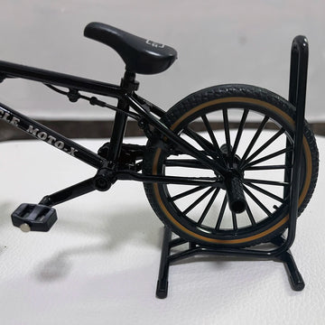 1:8 Mini Model Alloy Bicycle Diecast Decoration Metal Mountain Finger Black Bike Simulation Collection Gifts Toys for Boys