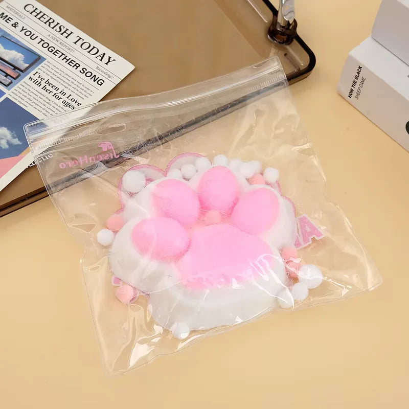 A Super Soft Toy Designed for Teenagers and Adults Which Simulates Animal Shapes To Relieve Stress and Calm Irritability