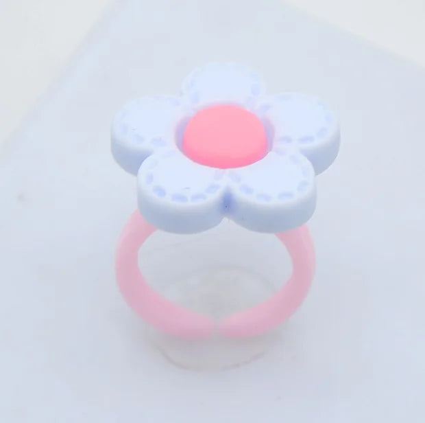 36Pcs Resin Cartoon Ring Set Flower Shape Adjustable Decorative Rings Multi Style Leisure Daily Matching Accessory Ornament