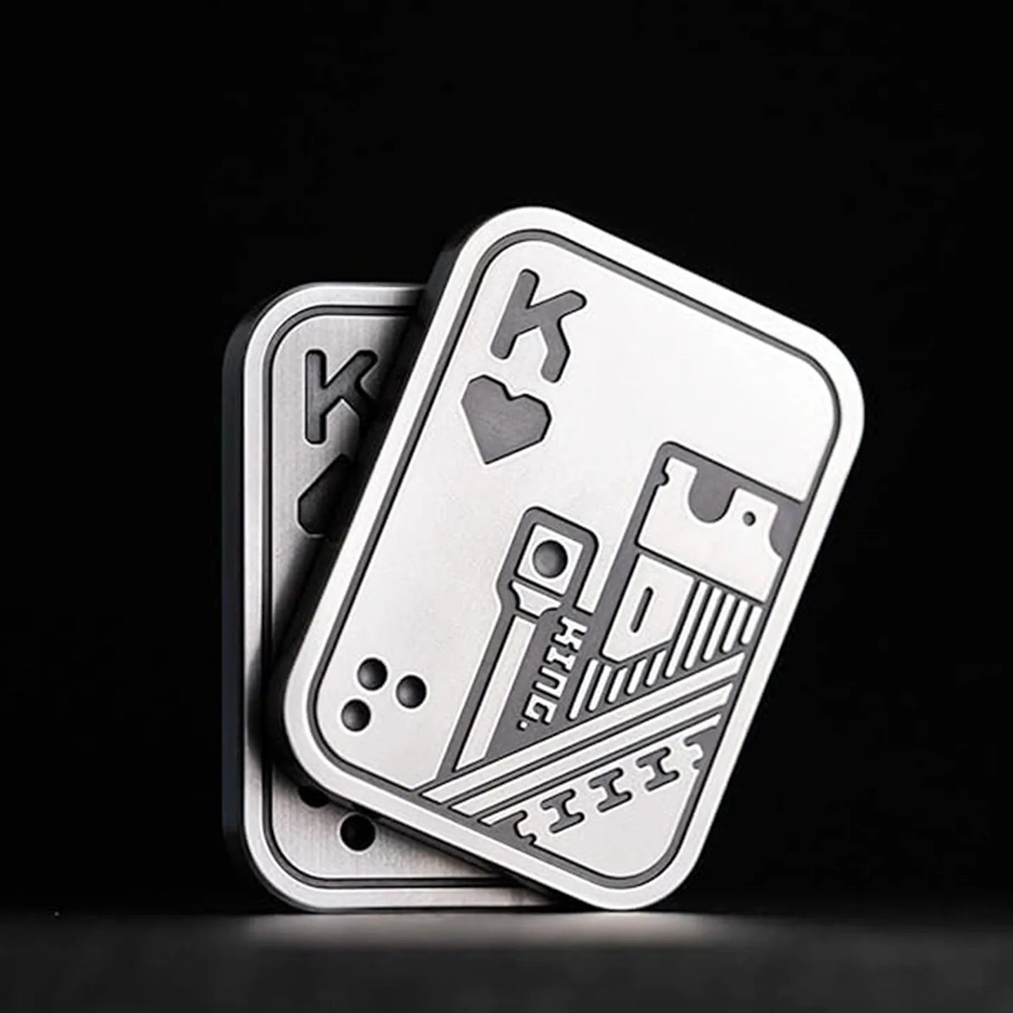 New Stress Relief Push Card Metal Fingertip EDC Poker A K King Gyro Toy for Office Adults Anti Anxiety Fidget Papa Coin