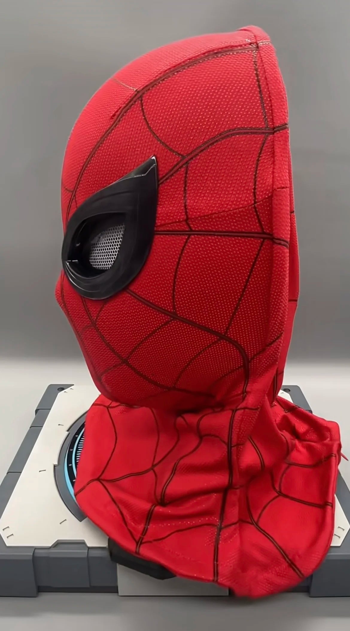 Hottoys New Amazing Spider-Man 2 Handcrafted High-Quality Mask Spiderman Garfield's Version Of Peter Parker Halloween Xmas Gift