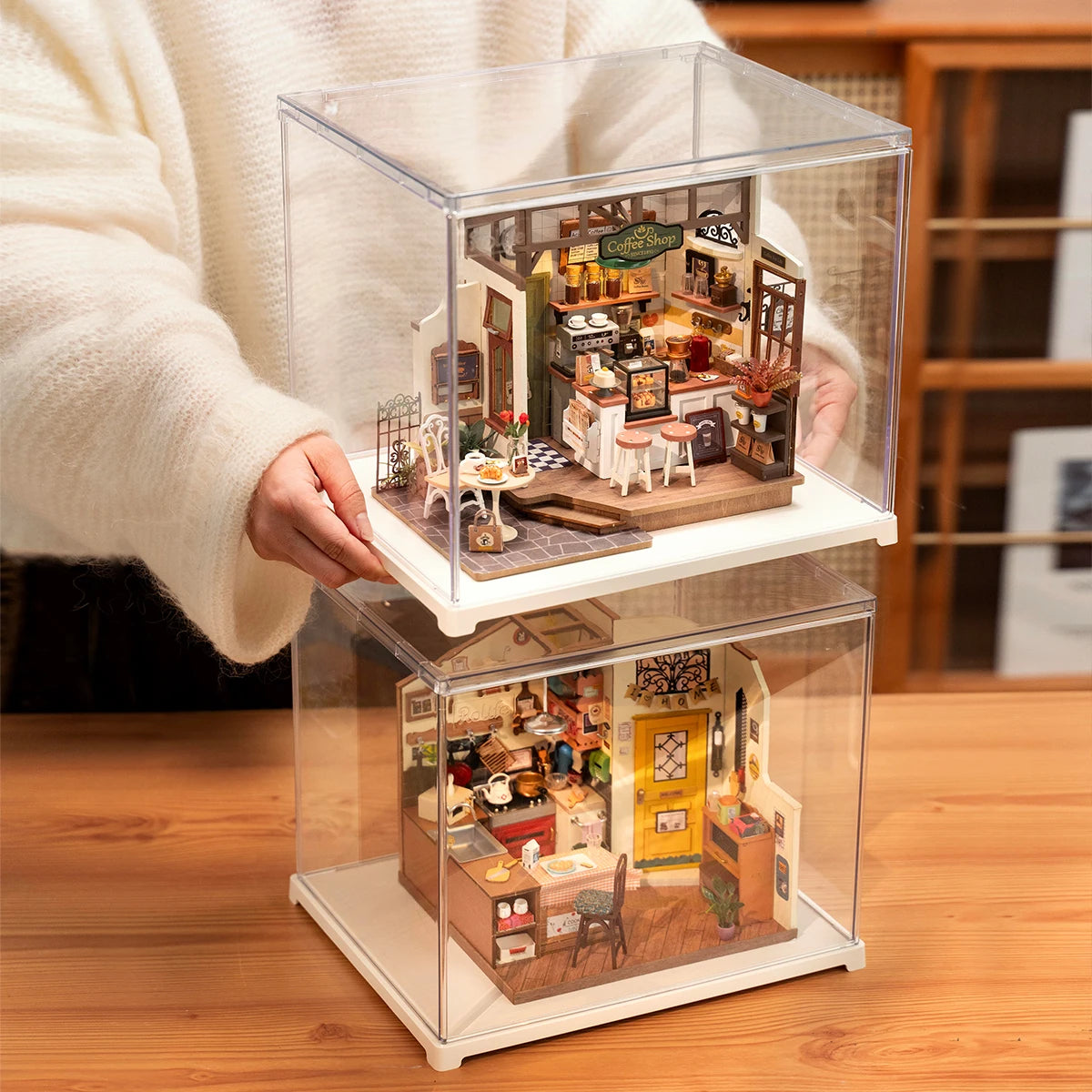 Robotime Rolife Dust Proof for All Miniature House Dollhouse Display Box Home Decoration Easy to Assembly