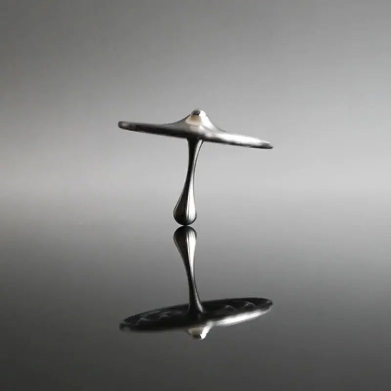 Water Drop Hand-Twisted Fingertip Gyro Stainless Steel Metal Desktop Magical Gyro Toy Children's Rotating Decompression Toy