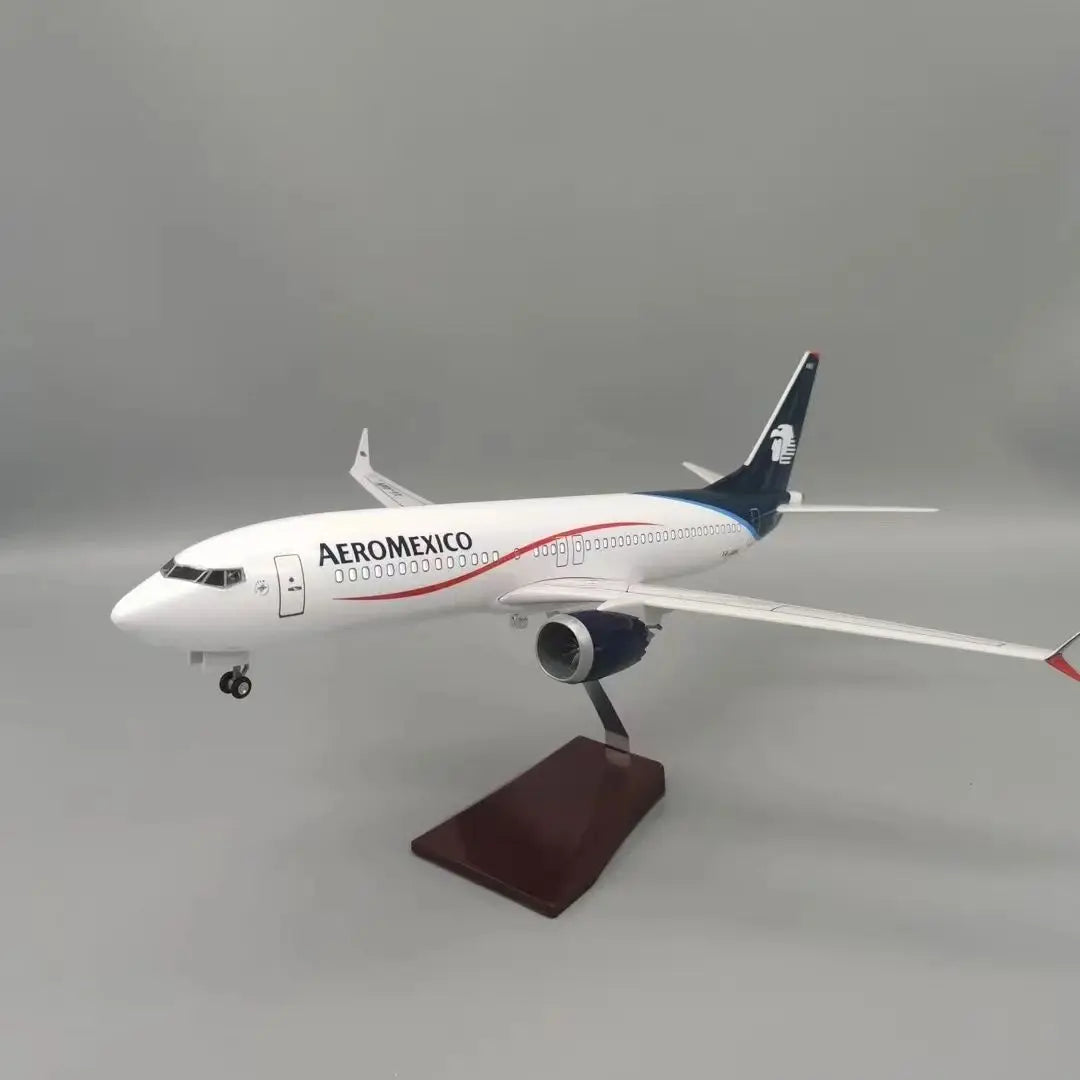47CM 1:85 Scale B737 Model AEROMEXICO Mexico Airline With Base Landing Gears Aircraft Resin Plane Model For Collection Gift
